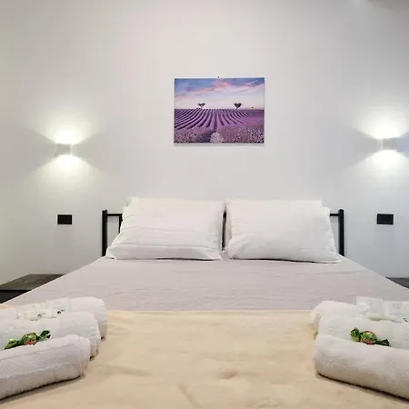 5 Cozy Pigneto Apt, Wifi & Ac * Rom